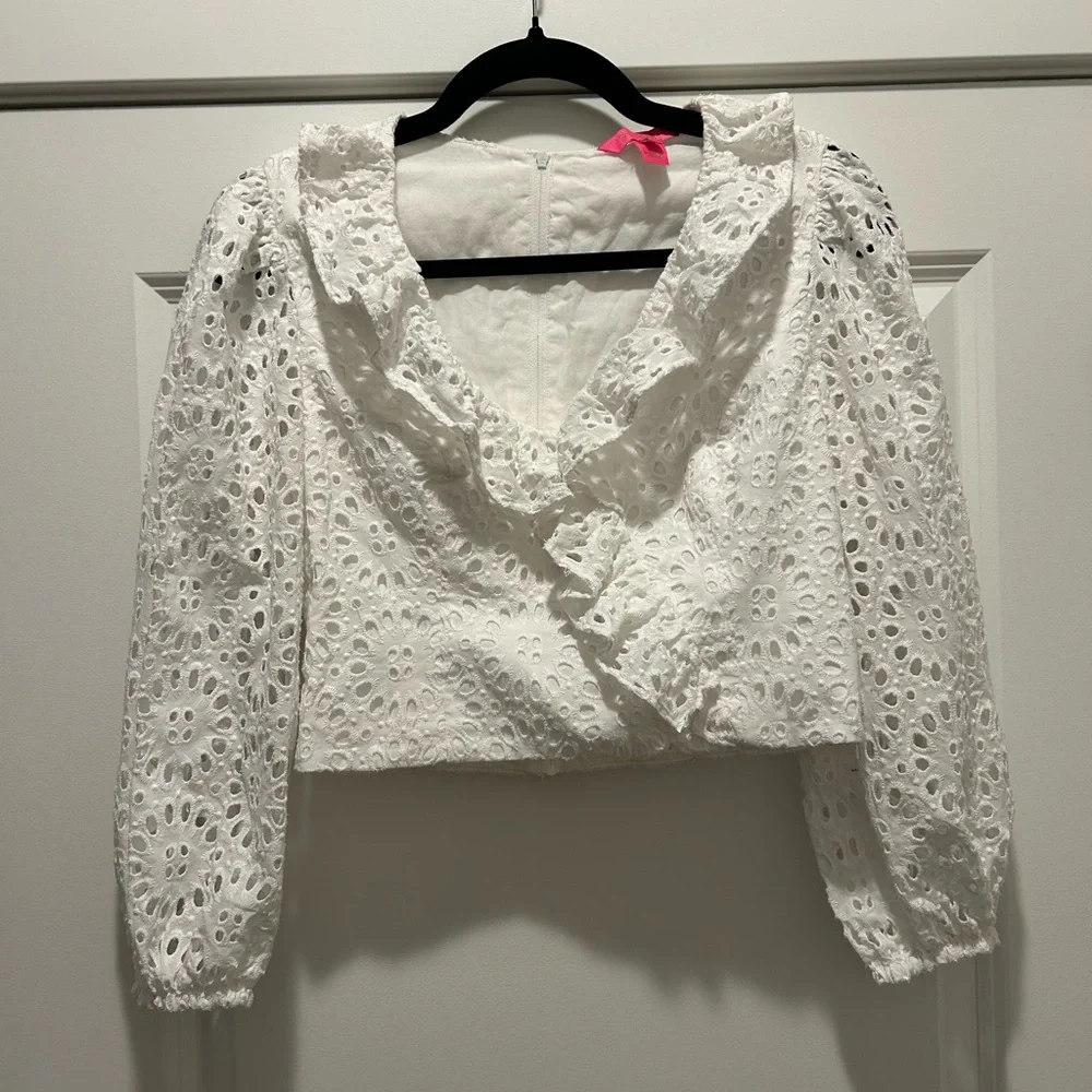 Lilly Pulitzer Roca Eyelet Cotton Crop Top White V-Neck Ruffle Sz 2
